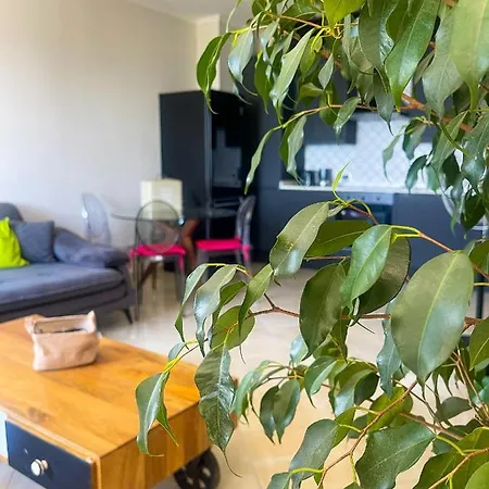 Nostalgic Sea View Appartement