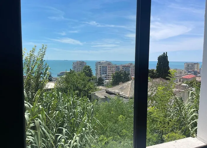 Nostalgic Sea View Appartement Durrës