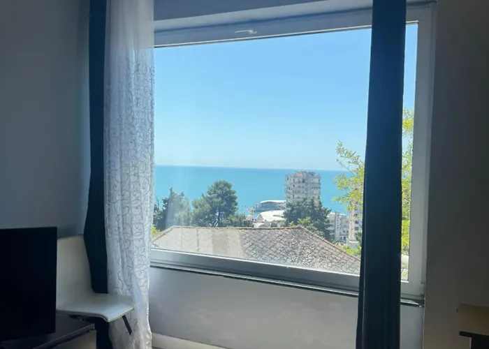 Nostalgic Sea View Durrës